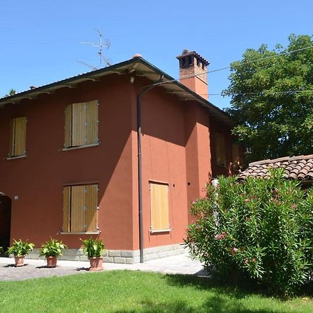 La Maison B&B Di Brigitte E Simone Bentivoglio Exterior foto